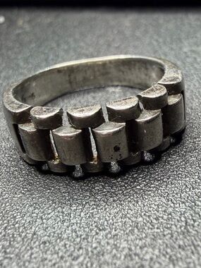 Chunky Industrial-Inspired Sterling Silver Ring size 9